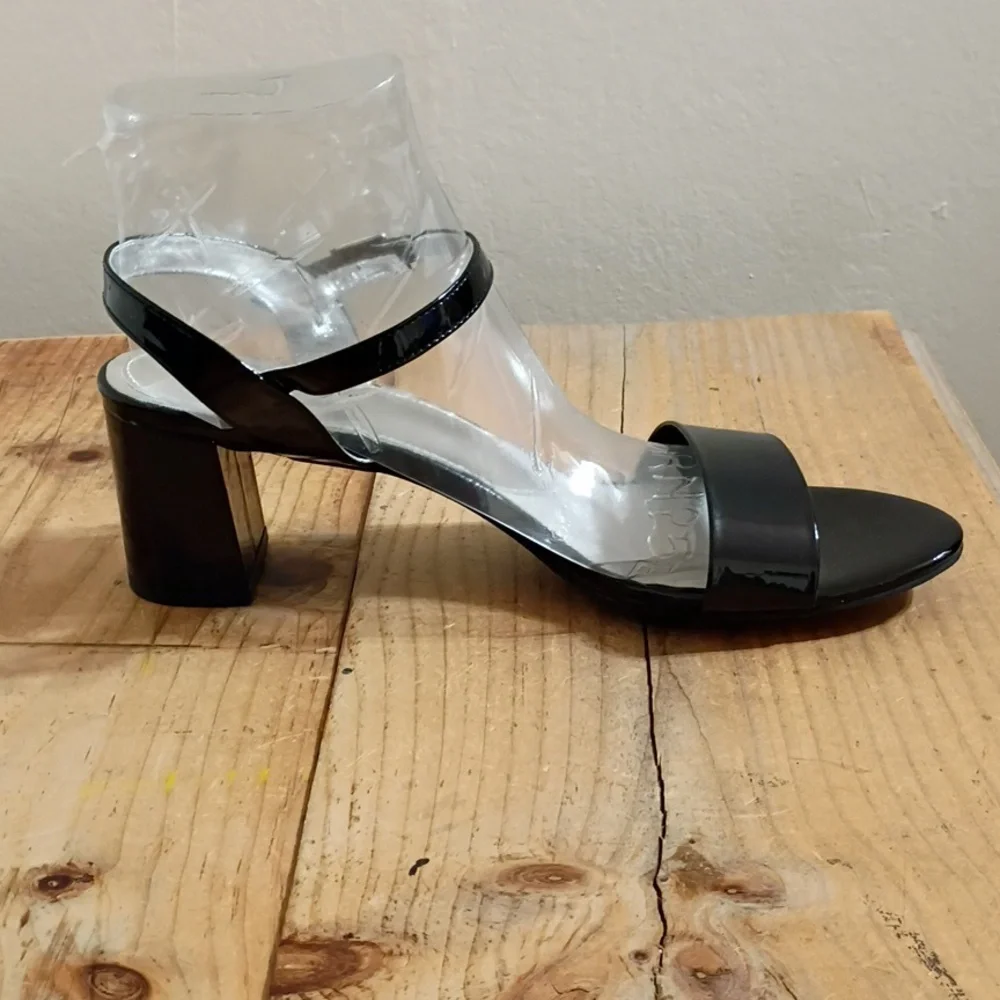 David Tate Black Patent Leather Ageless Sandal Size 12W NWT